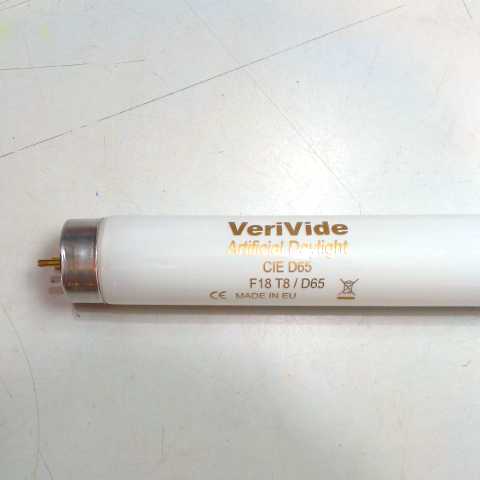 VeriVide F18T8/D65